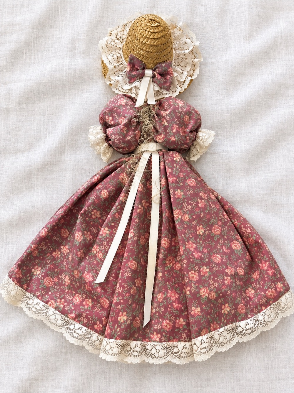 Vintage Handmade Straw Broom Doll – Cottagecore Floral Dress 19”